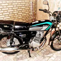 فروش موتورسیکلت همتاز۲۰۰
