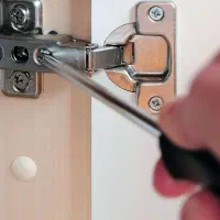 نصب وتعمیر کابینت کمد دیواری تخت دراور میز اداری