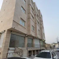 ی دهنه مغازه تجاری ۱۳۰ متری لوکیشن درجه مرکز شهر