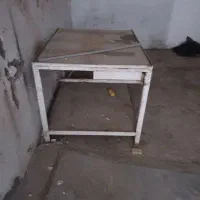 آبگرمکن میز کار.