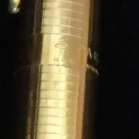 خودنویس پارکر ۷۵ طلا