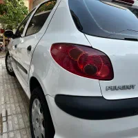 پژو ۲۰۶ تیپ ۵ مدل ۹۴ درحدصفر بی رنگ