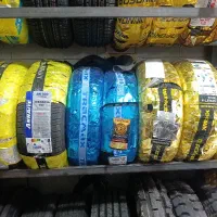 لاستیک فروشی
