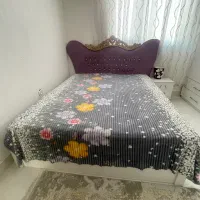 تخت دونفره به دلیل تغیر دکوراسیون میخوام بفروشم