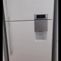 استخدام نیرو وارد تعمیرات یخچال