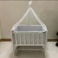 تخت گهواره ای نوزاد