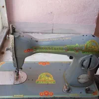 چرخ خیاطی ۰