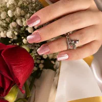 خدمات کاشت ناخن 250