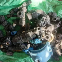 تعدادی اتصالات پلاستیکی نو
