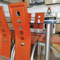 میز نهارخوری شیشه ای