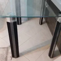 **میز ناهارخوری ۴ نفره**
