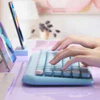 خدمات تایپ و ورد و اکسل و پاورپوینت و طراحی و....