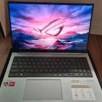 ایسوس Zenbook 15 OLED مدل UM3504 / در حد