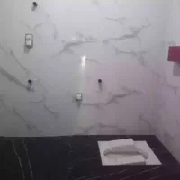کاشی‌کاری و بنایی