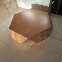 میز جلو مبلی چند ضلعی