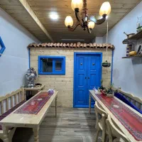 در و پنجره چوبی