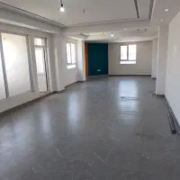 ۱۱۰متر اداری نوساز بلوار فضا خ ۳۳