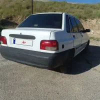 پراید سفید