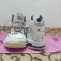 کفش والیبال اصلی