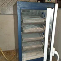 دستگاه جوجه کشی