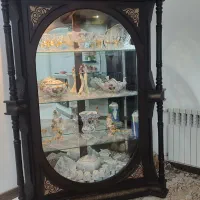 بوفه شکیل و بزرگ