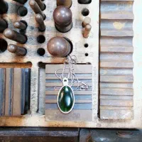 گردنبند و دستبند یشم دست ساز نقره