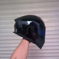 کلاه کاسکت فک متحرک مشکی براق