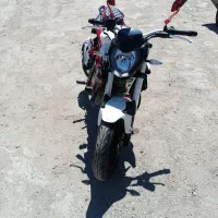 بنلی 250 نیوفیس