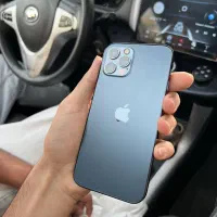 در حد آکبند Apple 12 pro