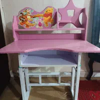 میز تحریر و صندلی کودکانه
