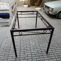 میز چهار پایه