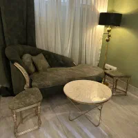 نیم ست سلطنتی به همراه جلومبلی