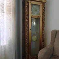 ساعت ایستاده چوبی