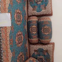 پشتی وشاه نشین