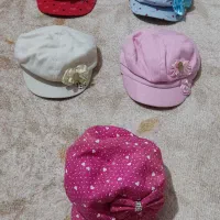 کلاه آفتابی و عینک