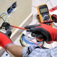 برقکار برق کار ساختمان و صنعتی