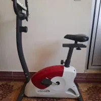 دوچرخه ثابت ورزشی