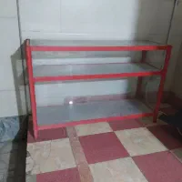 ویترین شیشه ای