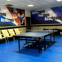 استخدام مربی پینگ پنگ خانوم و آقا با حقوق بالا