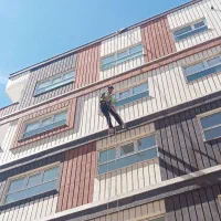 خدمات نماشویی پیچ رولپلاک سنگ ساختمان نماشویی