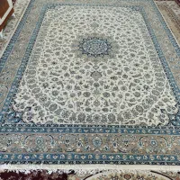 ۳ تا فرش ۵۰۰ شانه در ابعاد ۶ و ۱۲