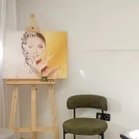 منشی خانم برای کلینیک زیبایی