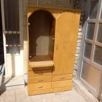 فزوش کمد و میز و تشک دسته دوم