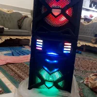 اسپیکر بزرگ