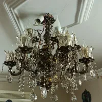 یک عدد لوستر برنج 6شاخه کاملا سالم در حد نو