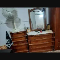 دراور 4کشو وآینهو2عدد عسلی 2کشو