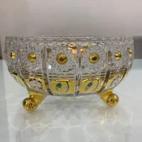 کاسه کریستالی دکوراتیو با گل برجسته و پایه طلایی