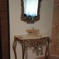 آینه و کنسول
