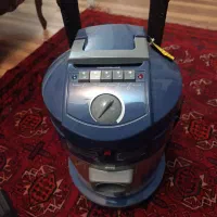جاروبرقی و بخارشوی صنعتی دلونگی