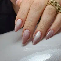 آموزش کاشت ناخن